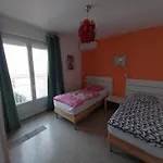 à La Villa *