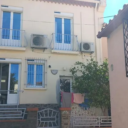 A La *
